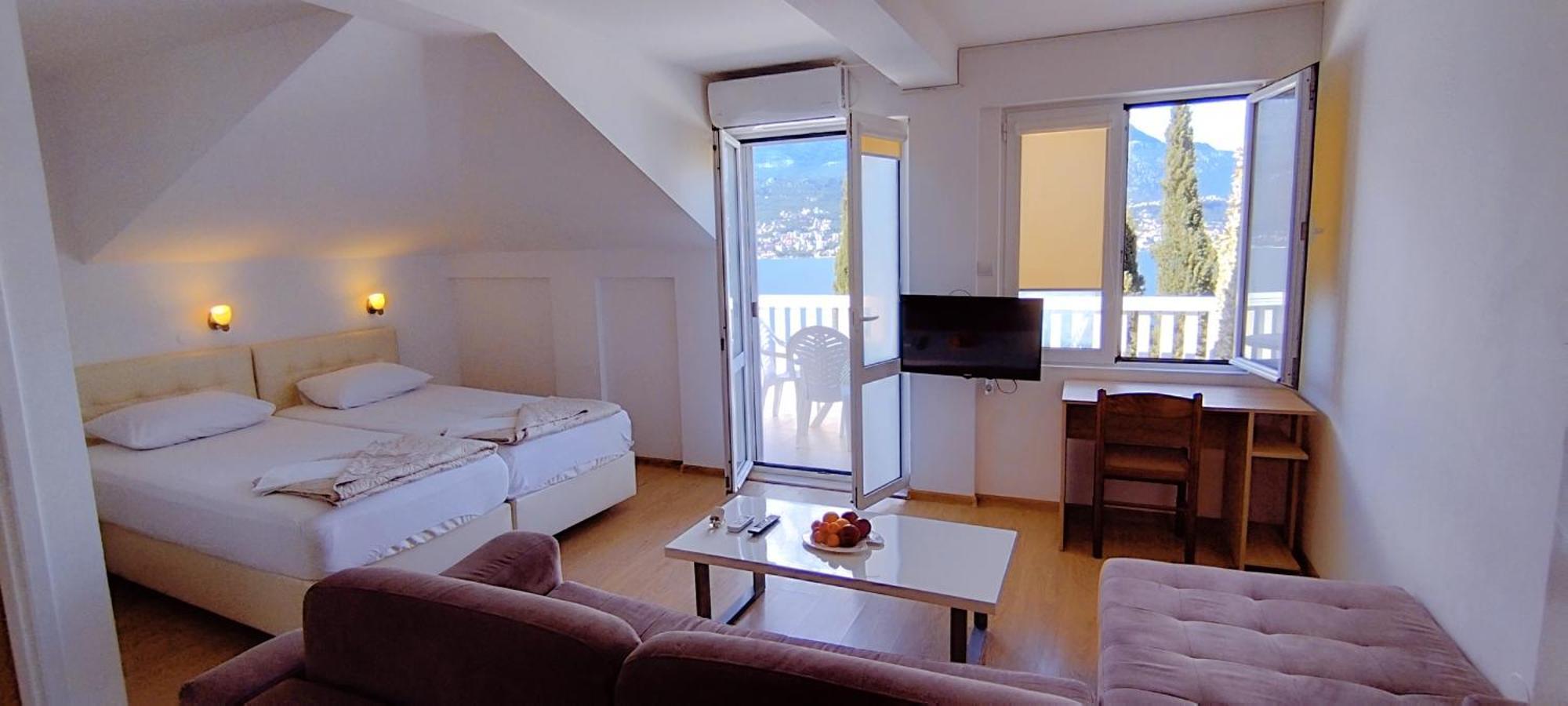 Villa Boka Sunrise Apartments Χέρτσεγκ Νόβι Εξωτερικό φωτογραφία